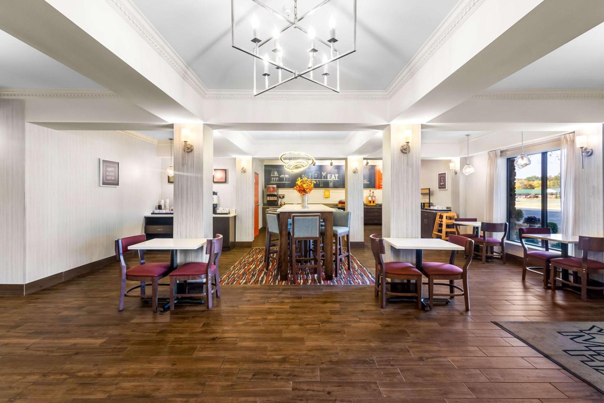 Hampton Inn Marion Zewnętrze zdjęcie